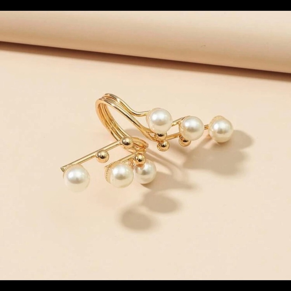 Pearl Ring